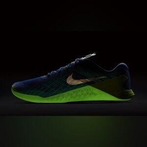 Nike Metcon 3 AMP "Glow" (852929-401) Glow‎ In The Dark